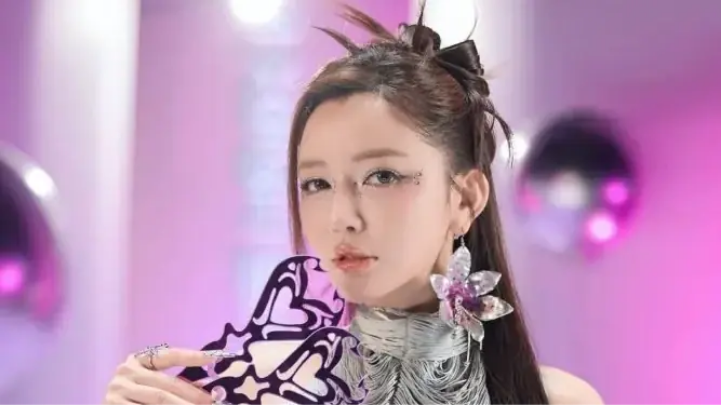 Bích Phương gửi thông điệp yêu thương trong MV mới